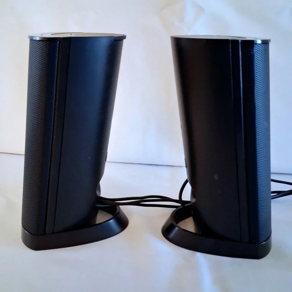 Lot of 3 Electronics: Speakers, Webcam, And DVI-A to VGA Adapter.